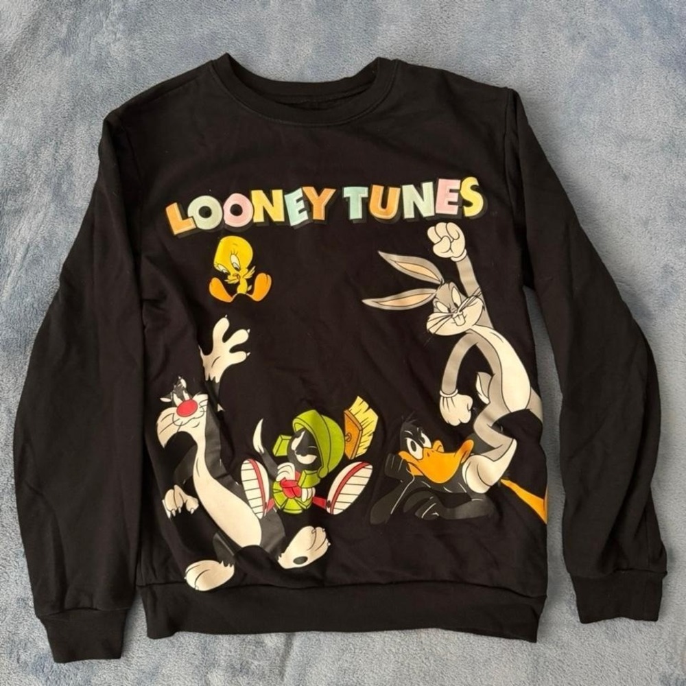 Looney Tunes black sweatshirt women‎ Size S